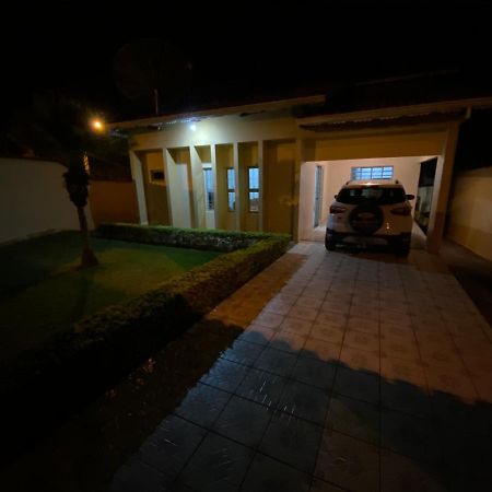 Vila Casa Em Caldas Novas Exteriér fotografie